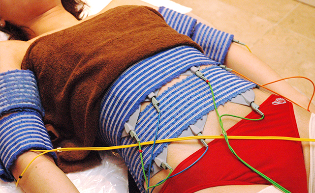 タラソテラピートリートメント or 中周波・低周波で引き締め